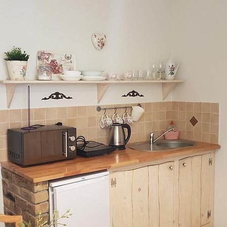 Apartamenty Zielona Owieczka เนียจิดซา ซาแมก ภายนอก รูปภาพ