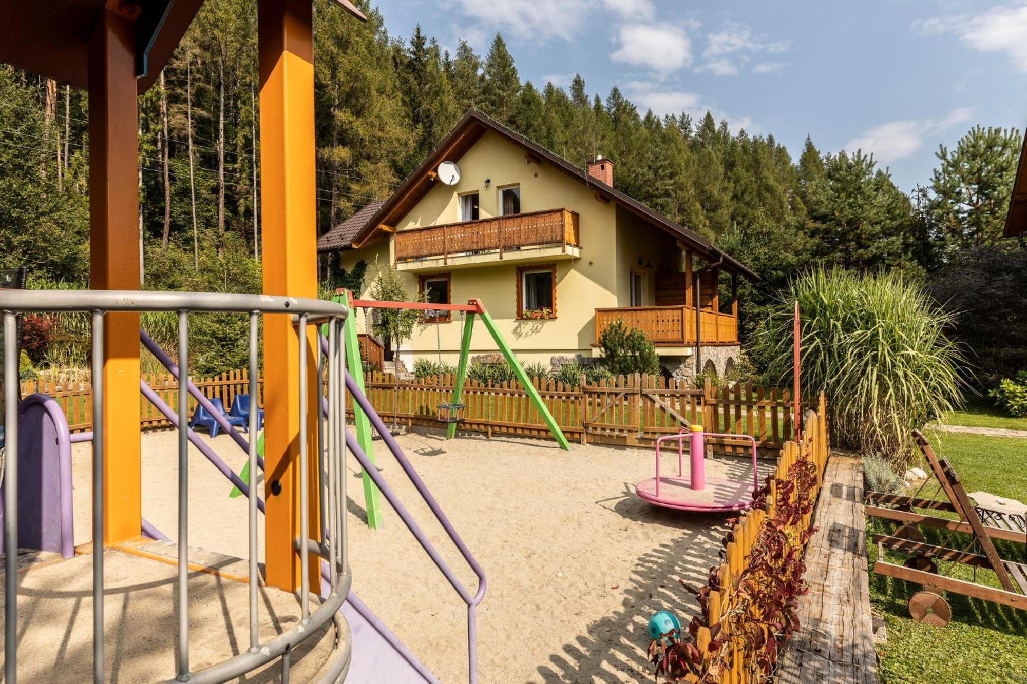 Apartamenty Zielona Owieczka เนียจิดซา ซาแมก ภายนอก รูปภาพ