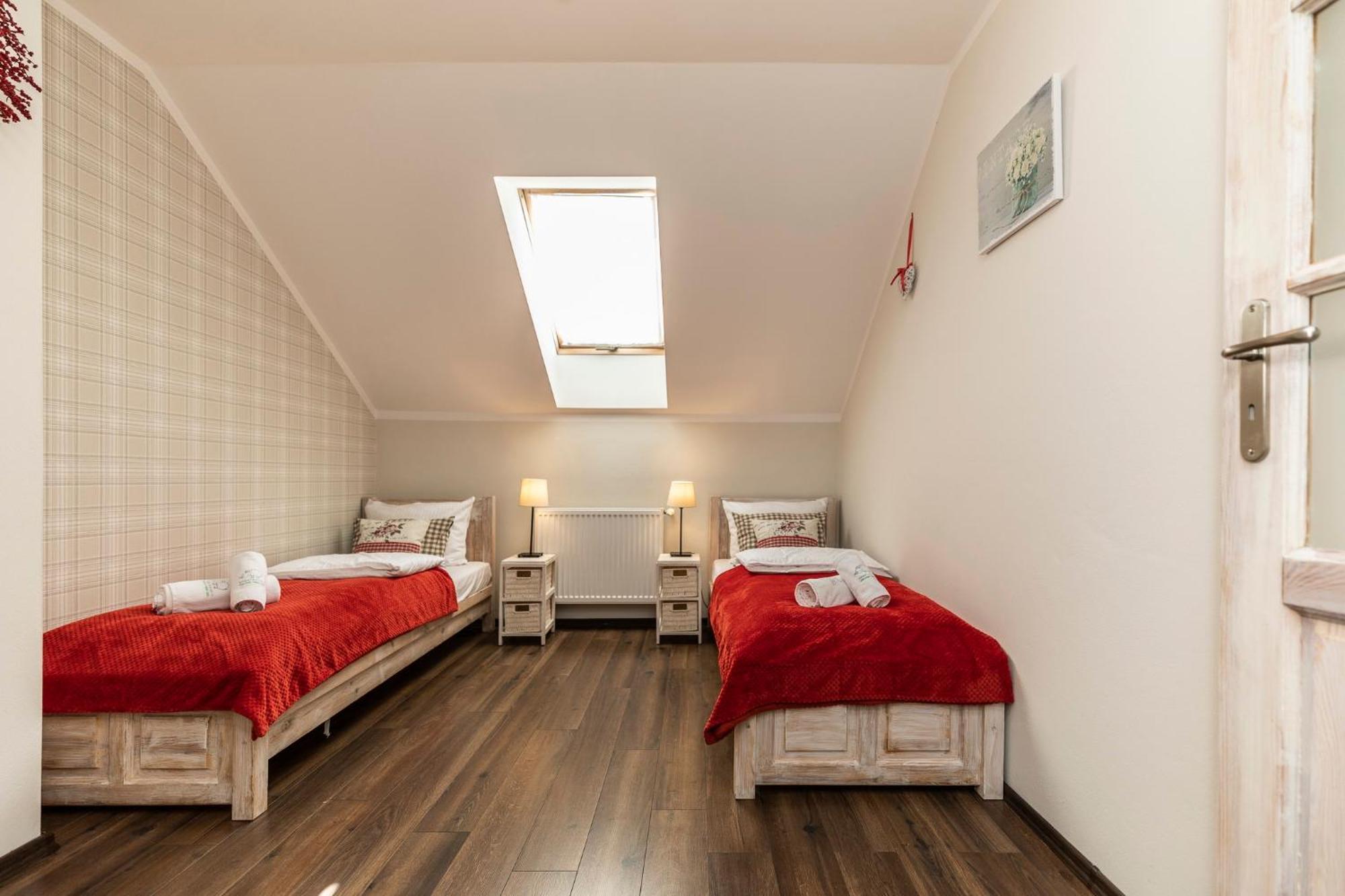 Apartamenty Zielona Owieczka เนียจิดซา ซาแมก ภายนอก รูปภาพ