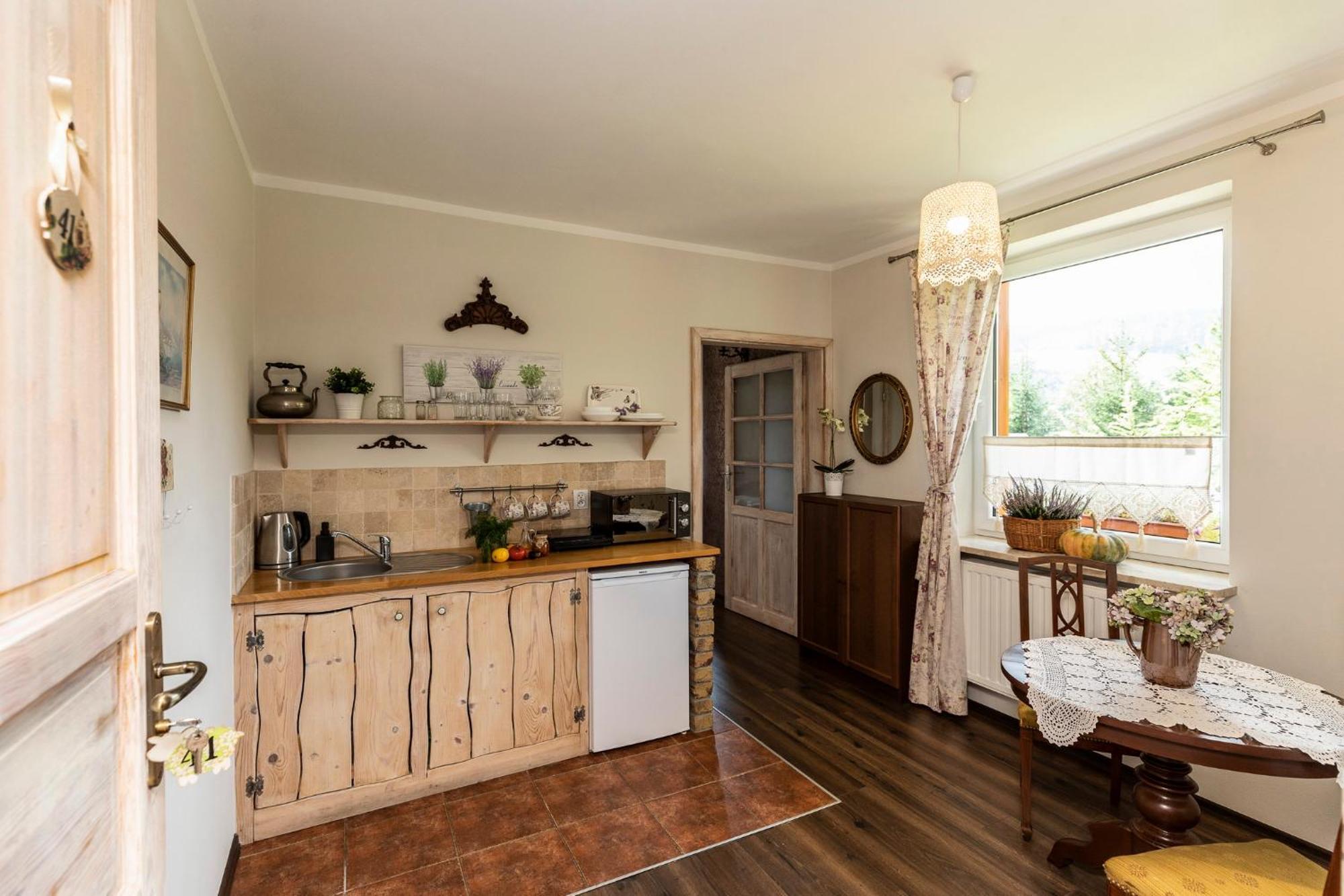 Apartamenty Zielona Owieczka เนียจิดซา ซาแมก ภายนอก รูปภาพ
