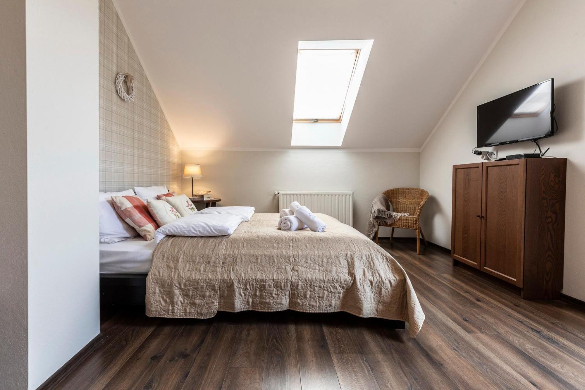 Apartamenty Zielona Owieczka เนียจิดซา ซาแมก ภายนอก รูปภาพ