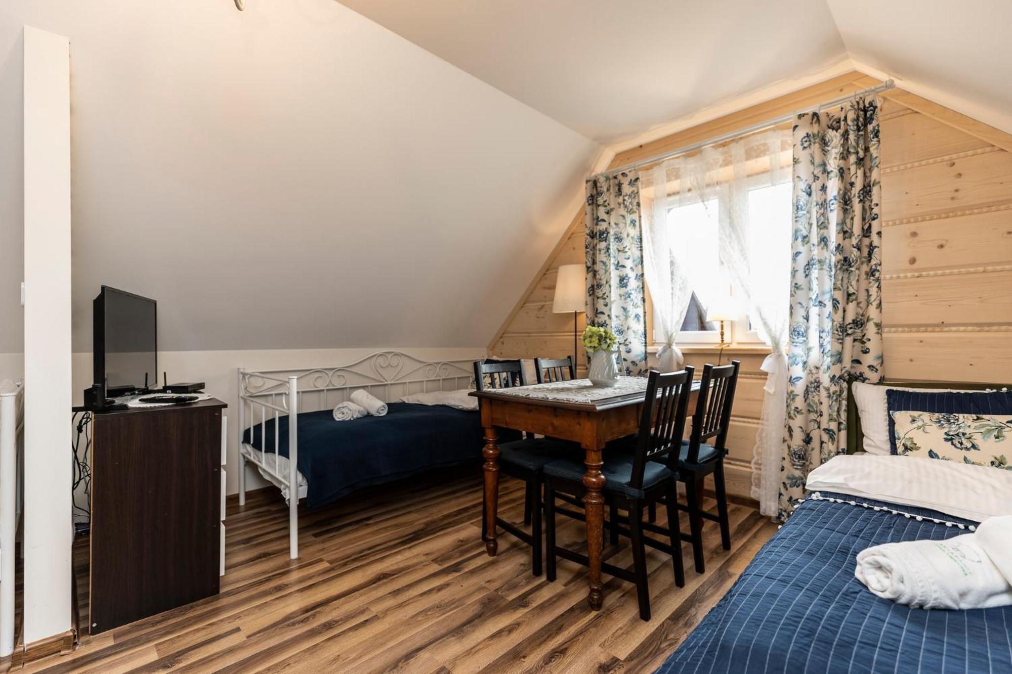 Apartamenty Zielona Owieczka เนียจิดซา ซาแมก ภายนอก รูปภาพ