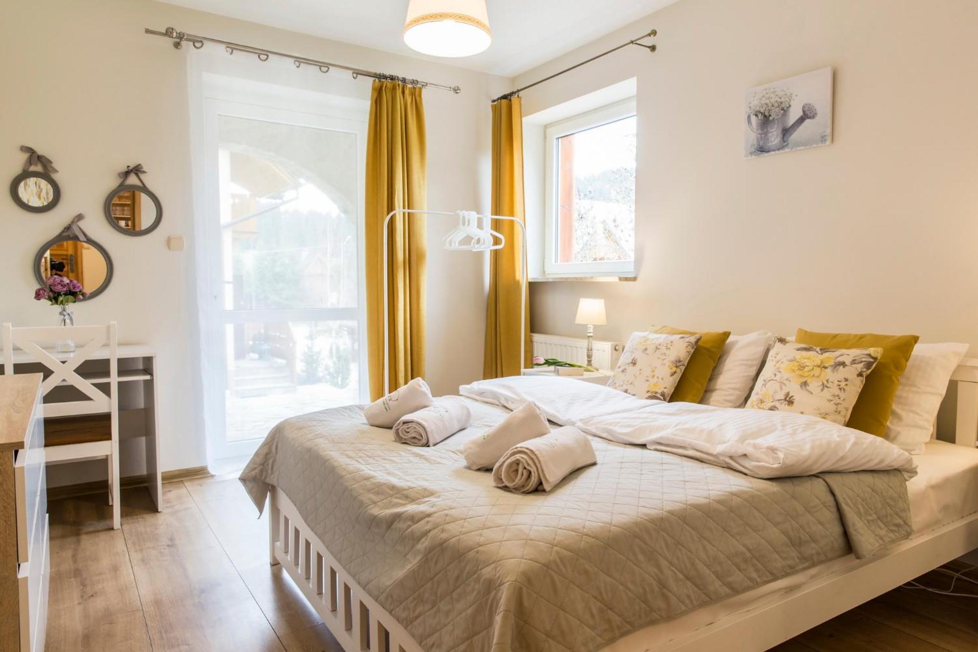Apartamenty Zielona Owieczka เนียจิดซา ซาแมก ภายนอก รูปภาพ