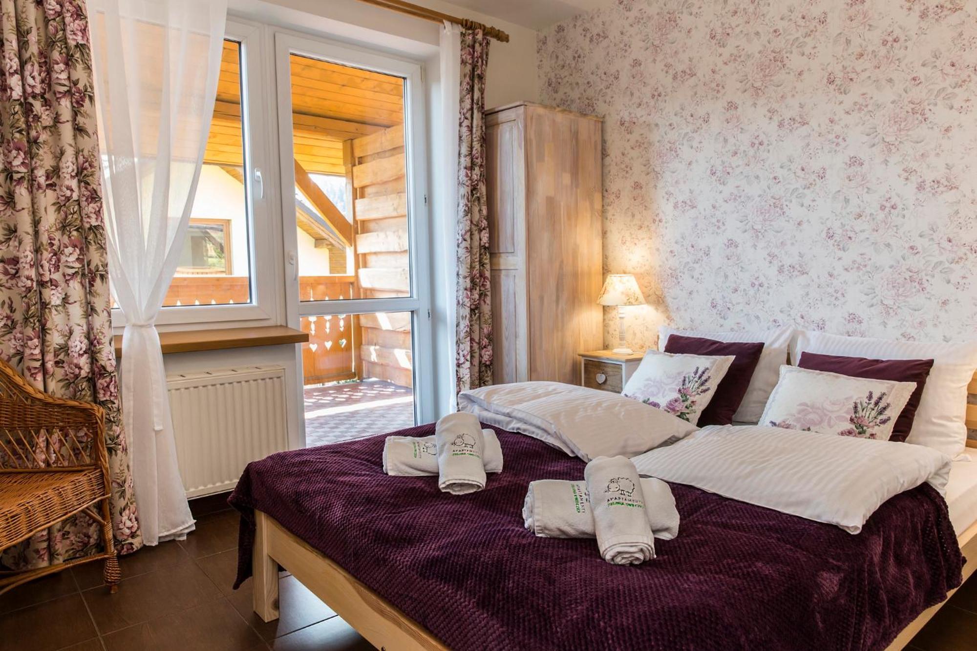 Apartamenty Zielona Owieczka เนียจิดซา ซาแมก ภายนอก รูปภาพ